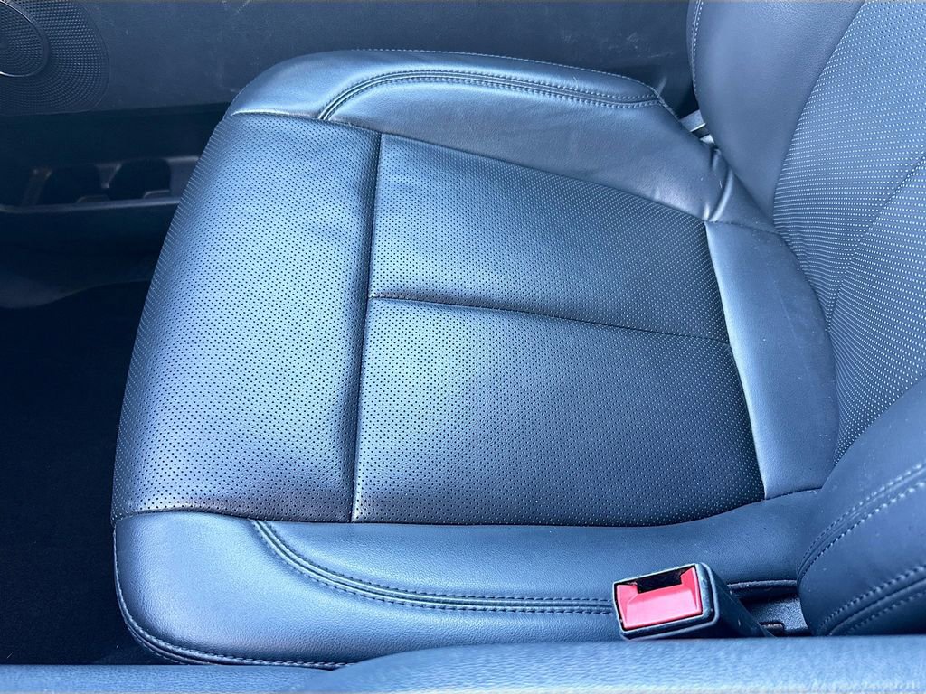 Used 2022 Ford Expedition Max XLT image 22