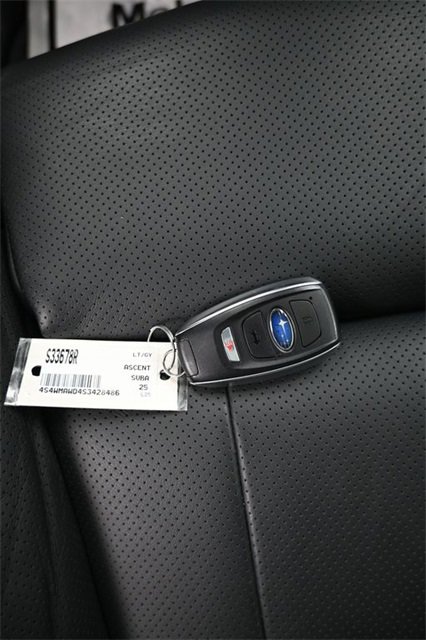 Used 2025 Subaru Ascent Bronze Edition image 18