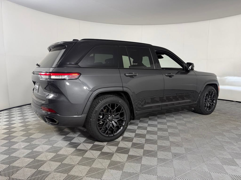 Certified 2025 Jeep Grand Cherokee Summit w/ Obsidian Package AWD/4WD image 7