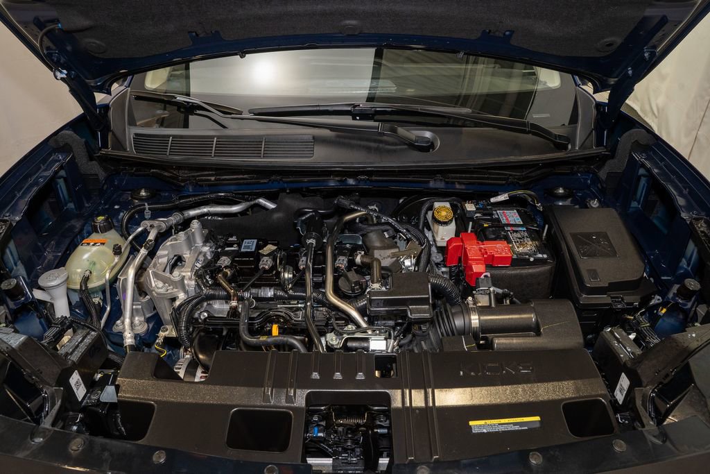 Certified 2025 Nissan Kicks S image 18