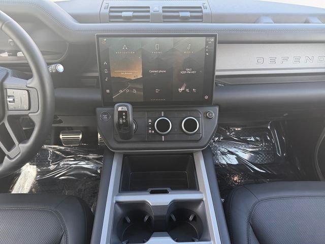 New 2026 Land Rover Defender 110 X AWD/4WD image 15