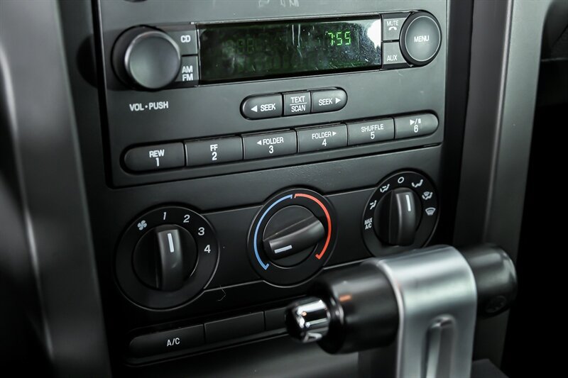 Used 2007 Ford Mustang GT Premium RWD image 25