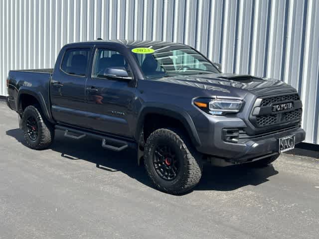 Used 2023 Toyota Tacoma TRD Pro AWD/4WD image 8