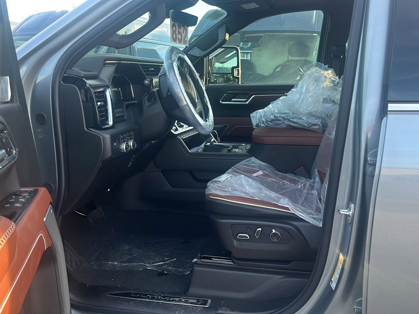 New 2026 GMC Sierra 2500 Denali Ultimate image 3