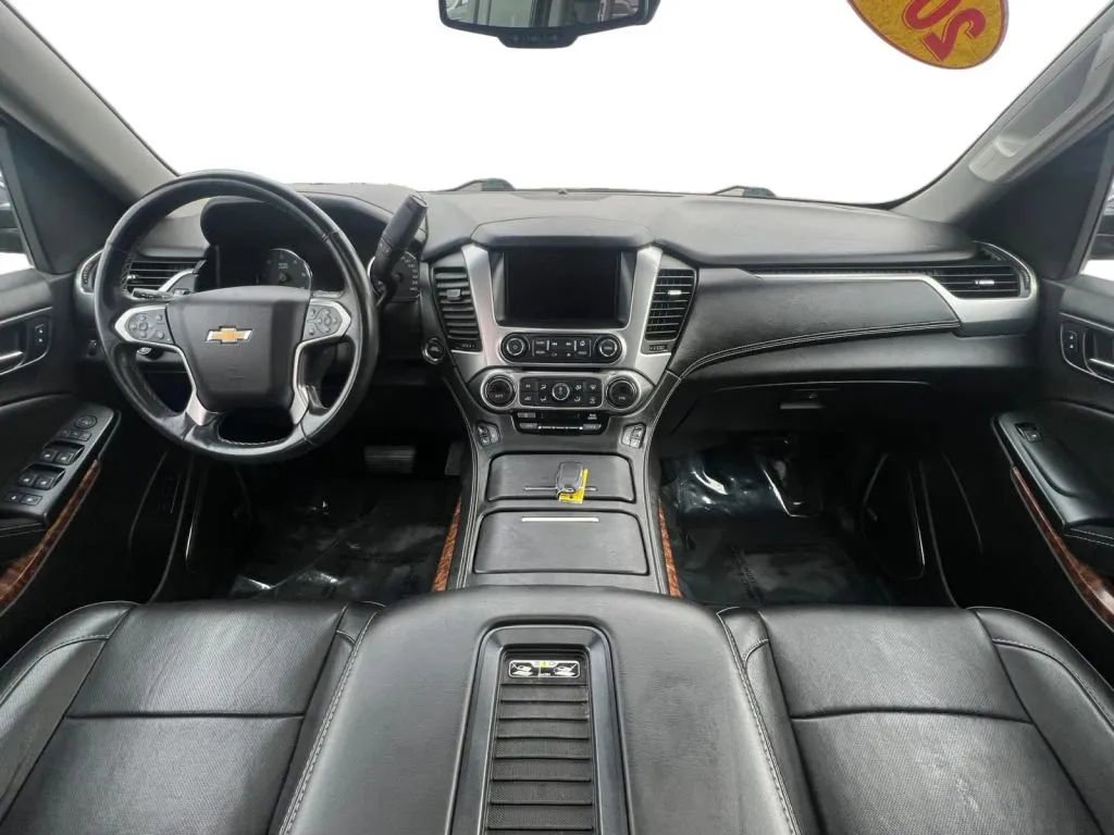 Used 2016 Chevrolet Suburban LTZ image 10