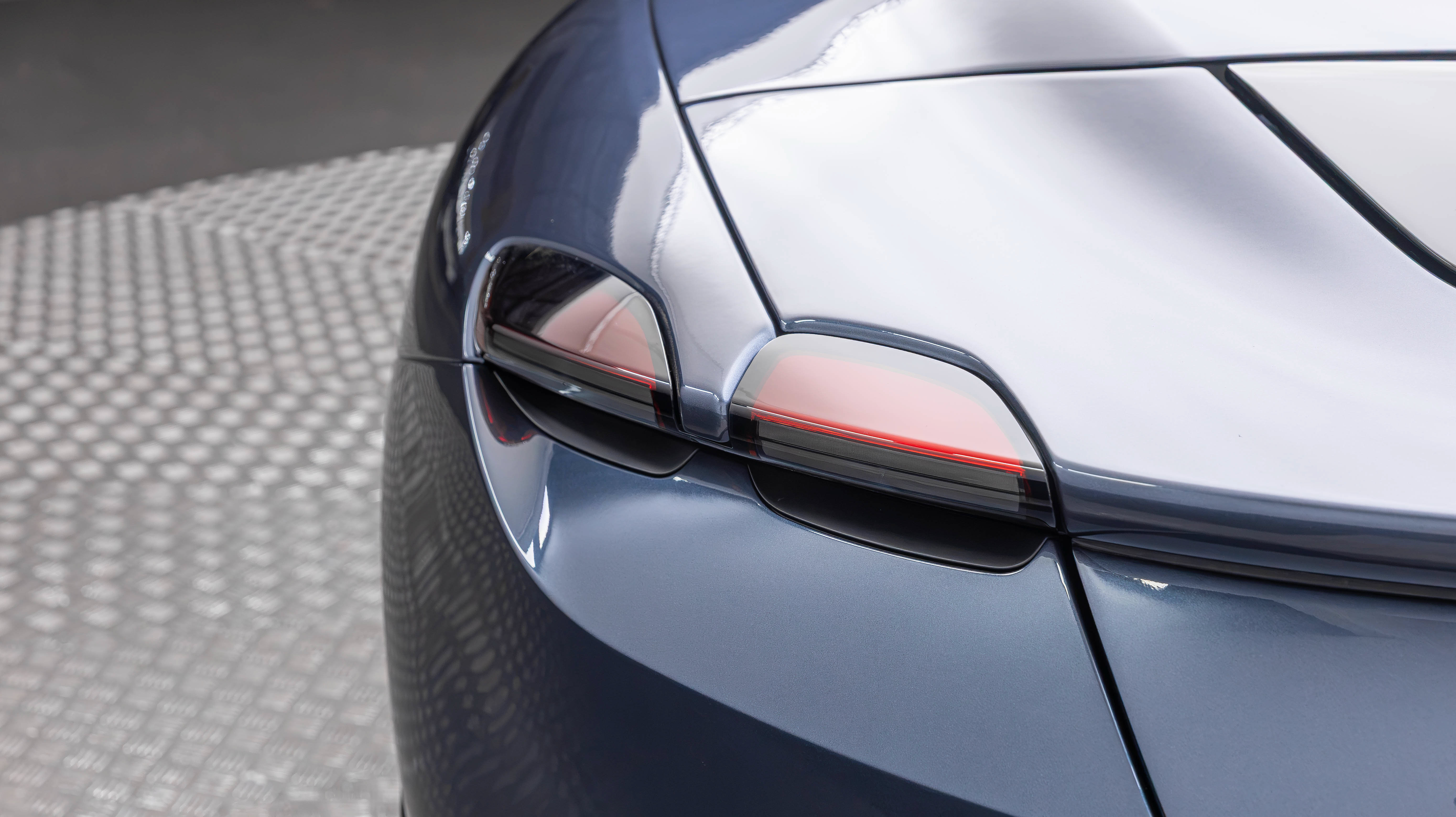 Certified 2024 Ferrari Roma Spider RWD image 30