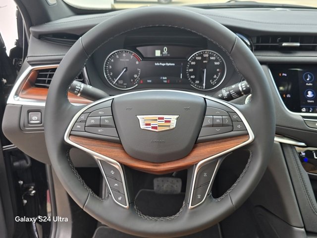 New 2025 Cadillac XT5 Premium Luxury image 21