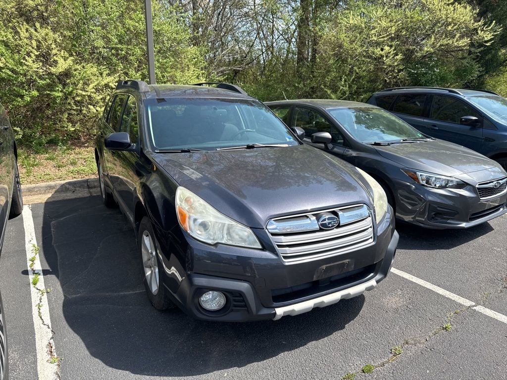 Used 2013 Subaru Outback 2.5i Premium w/ All-Weather Pkg image 3