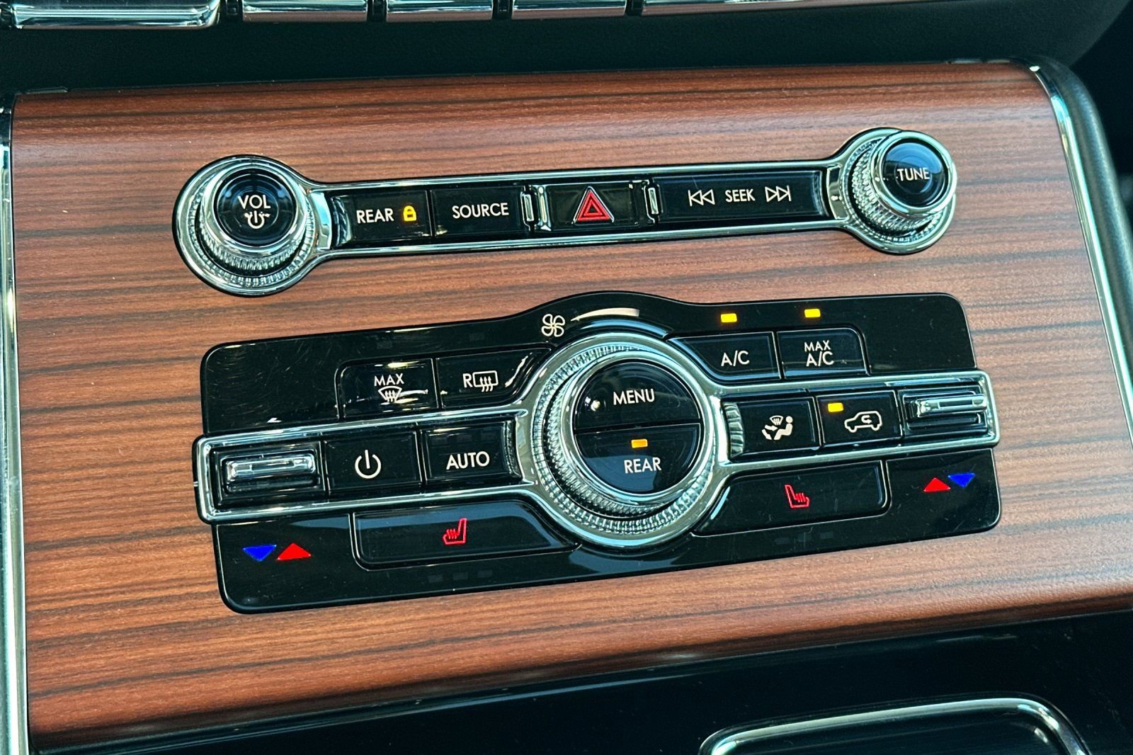 Used 2024 Lincoln Aviator Reserve image 26