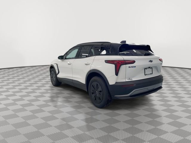 New 2025 Chevrolet Blazer EV LT image 12