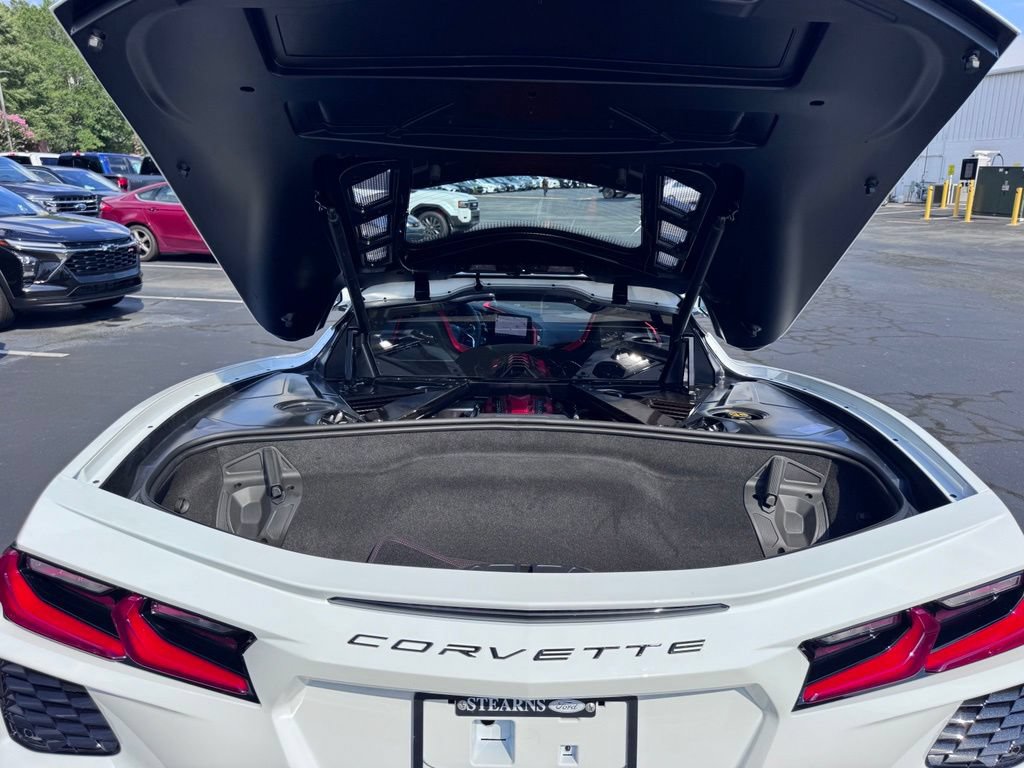 Used 2020 Chevrolet Corvette Stingray Preferred Cpe w/ 2LT Preferred Equipment Group RWD image 40