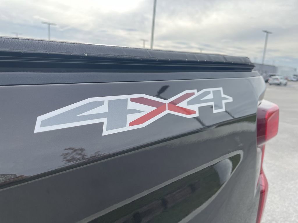 Used 2020 Chevrolet Silverado 1500 Custom w/ Custom Value Package image 13