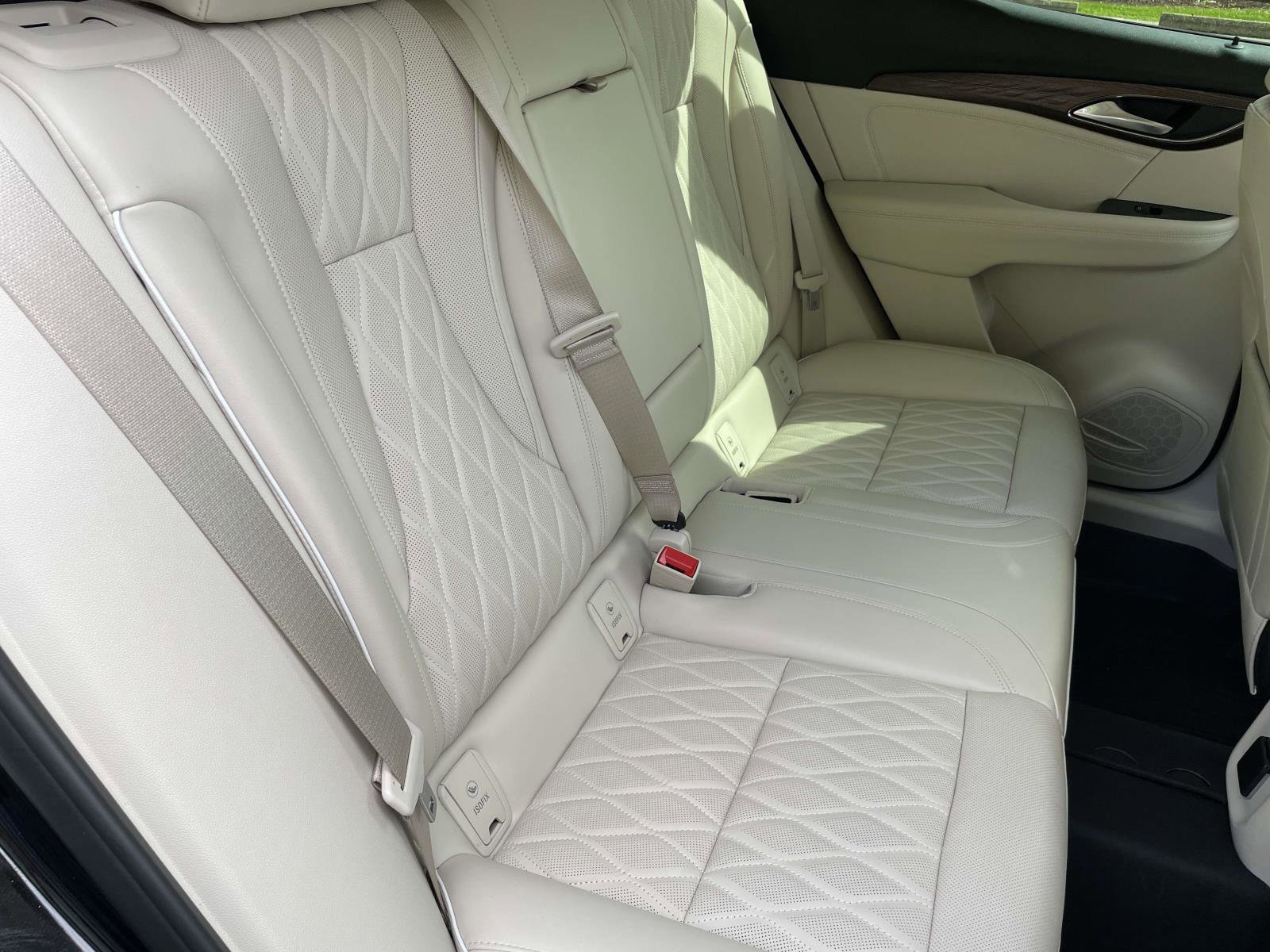 Certified 2023 Buick Envision Avenir AWD/4WD image 18