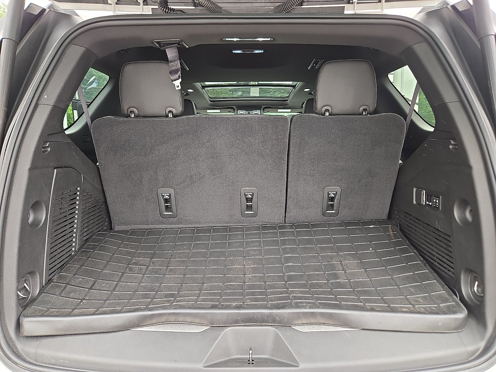 Used 2021 GMC Yukon Denali AWD/4WD image 28
