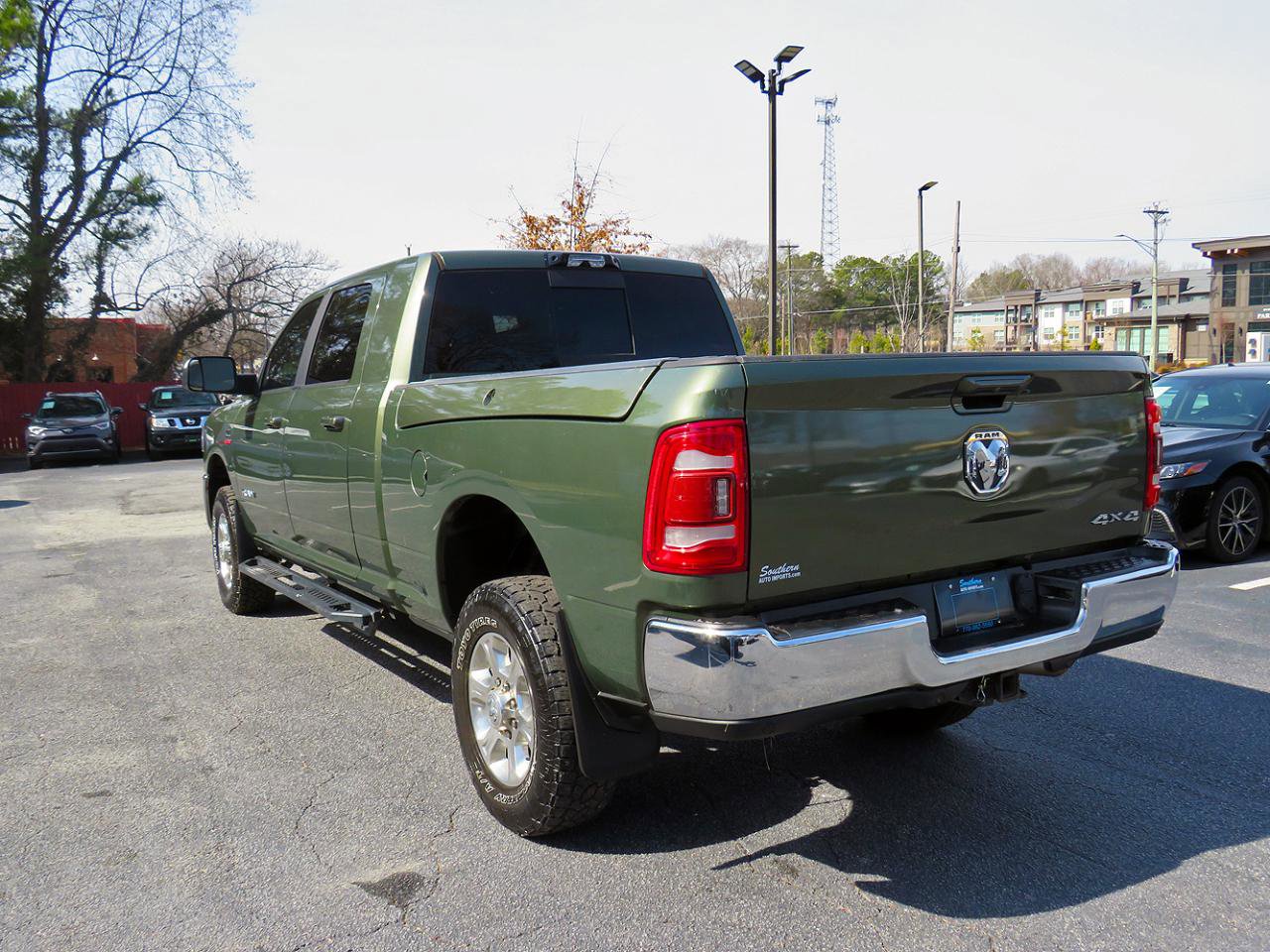 Used 2021 RAM 2500 Big Horn w/ Level 2 Equipment Group image 9