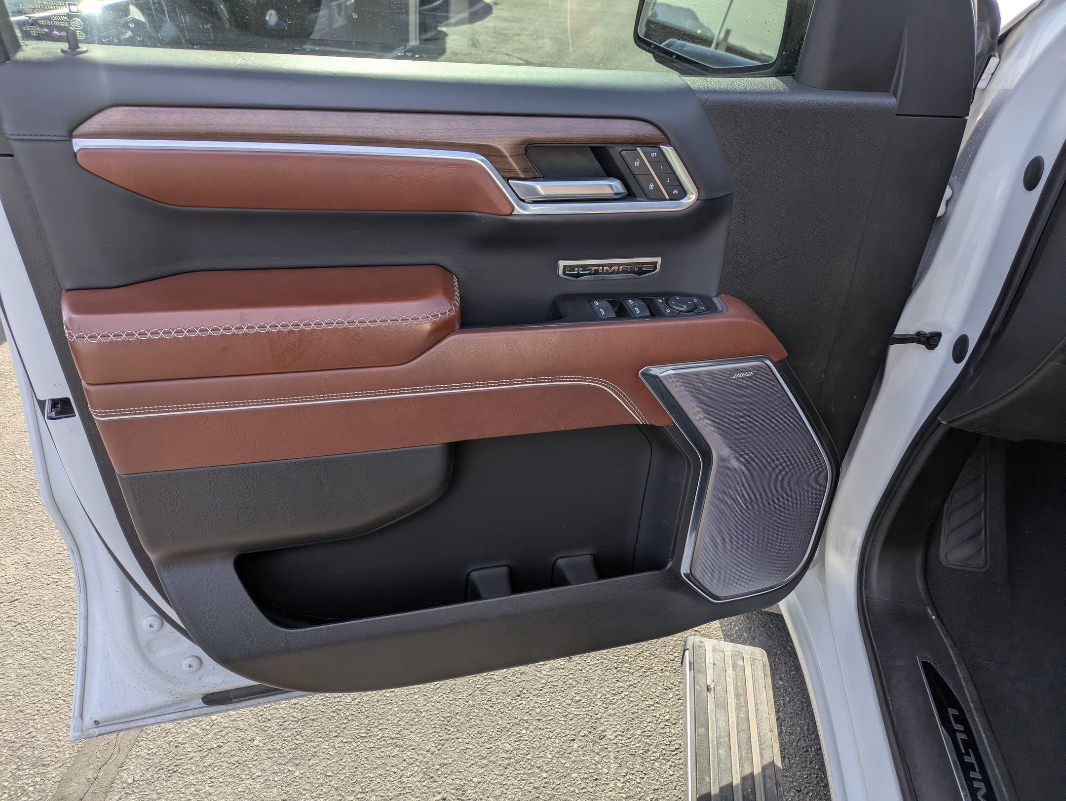 Used 2022 GMC Sierra 1500 Denali Ultimate image 14