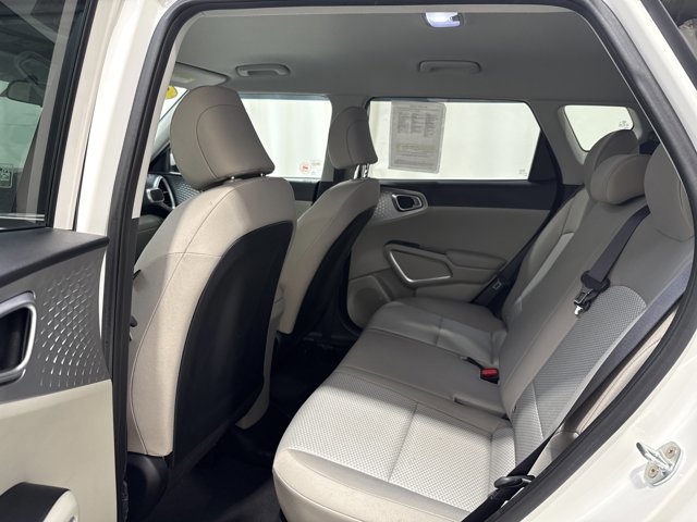 Certified 2021 Kia Soul LX FWD image 14