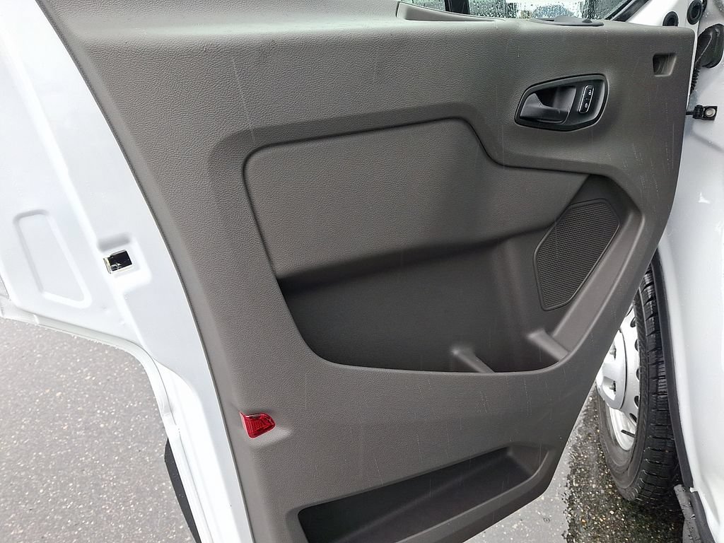 New 2026 Ford Transit 350 148 Medium Roof w/ Load Area Protection Package RWD image 8