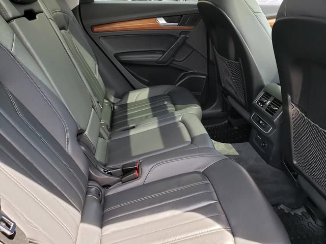 Used 2023 Audi Q5 2.0T Premium Plus w/ Premium Plus Package AWD/4WD image 17