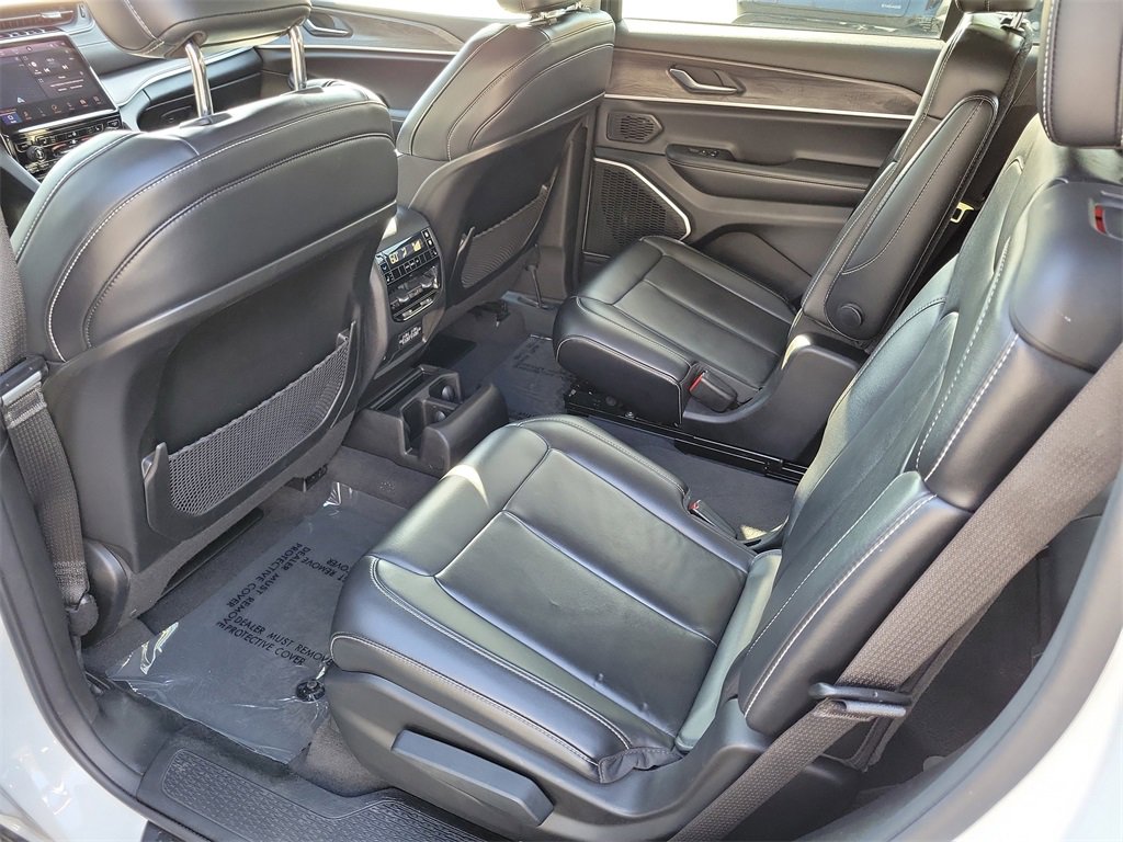 Used 2021 Jeep Grand Cherokee L Limited image 22