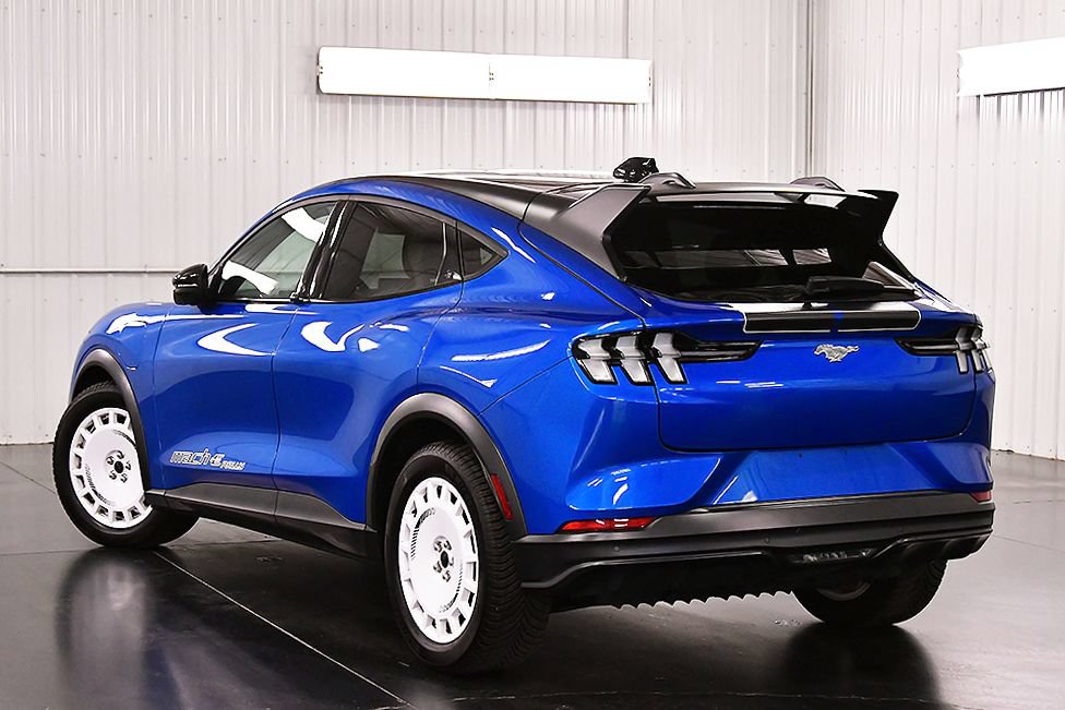 Used 2025 Ford Mustang Mach-E GT AWD/4WD image 5