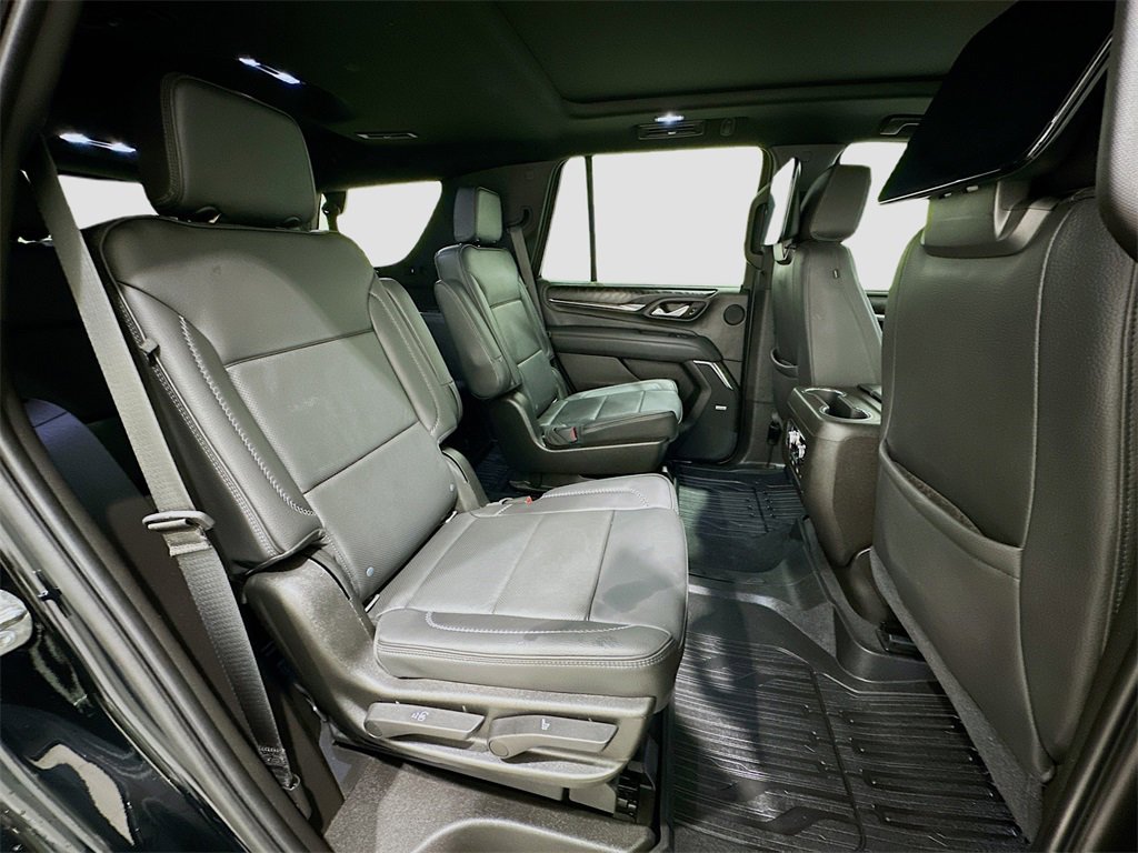 Used 2021 GMC Yukon Denali w/ Denali Ultimate Package image 28