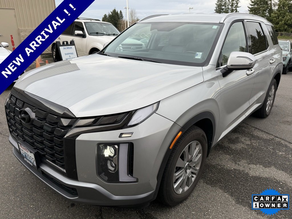 Used 2023 Hyundai Palisade SEL image 1