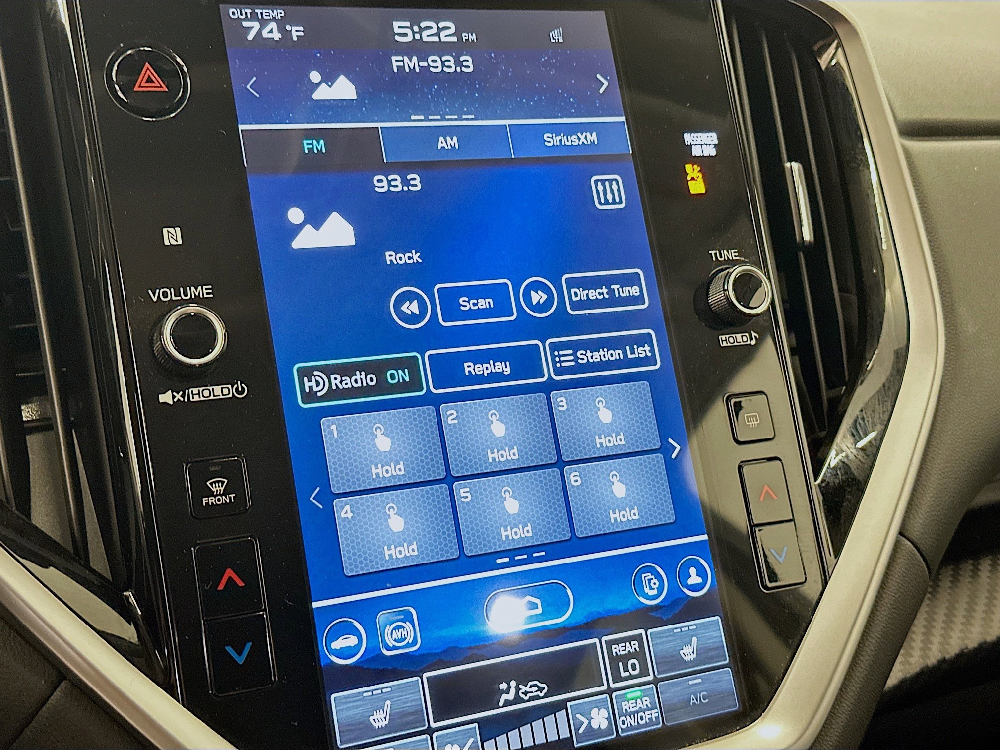 Used 2025 Subaru Ascent Premium image 21