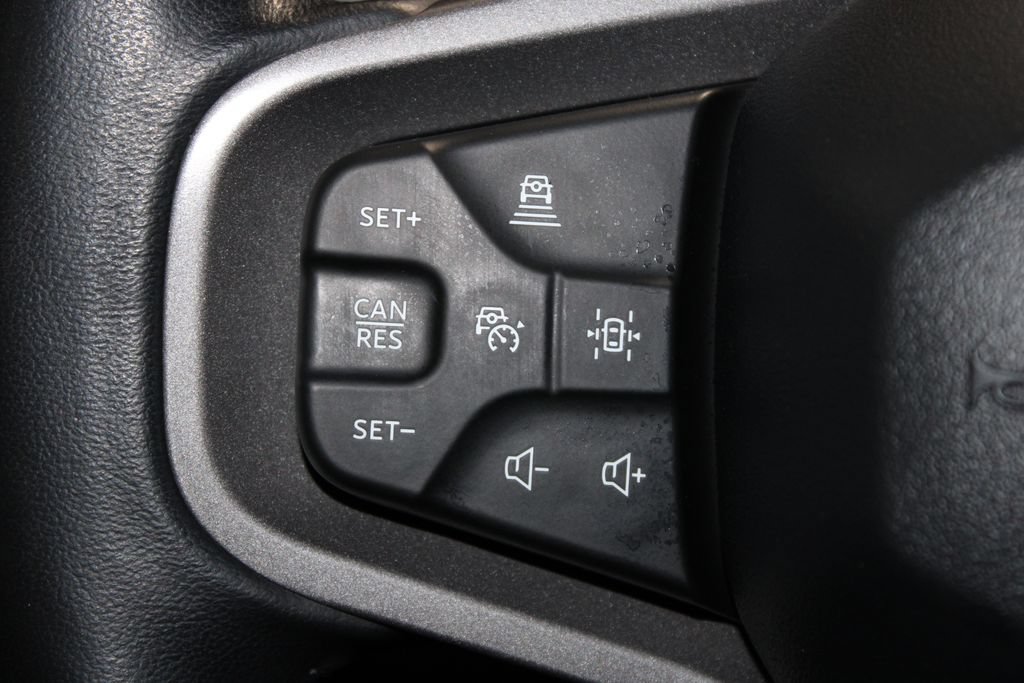 Used 2024 Ford Bronco Badlands AWD/4WD image 32