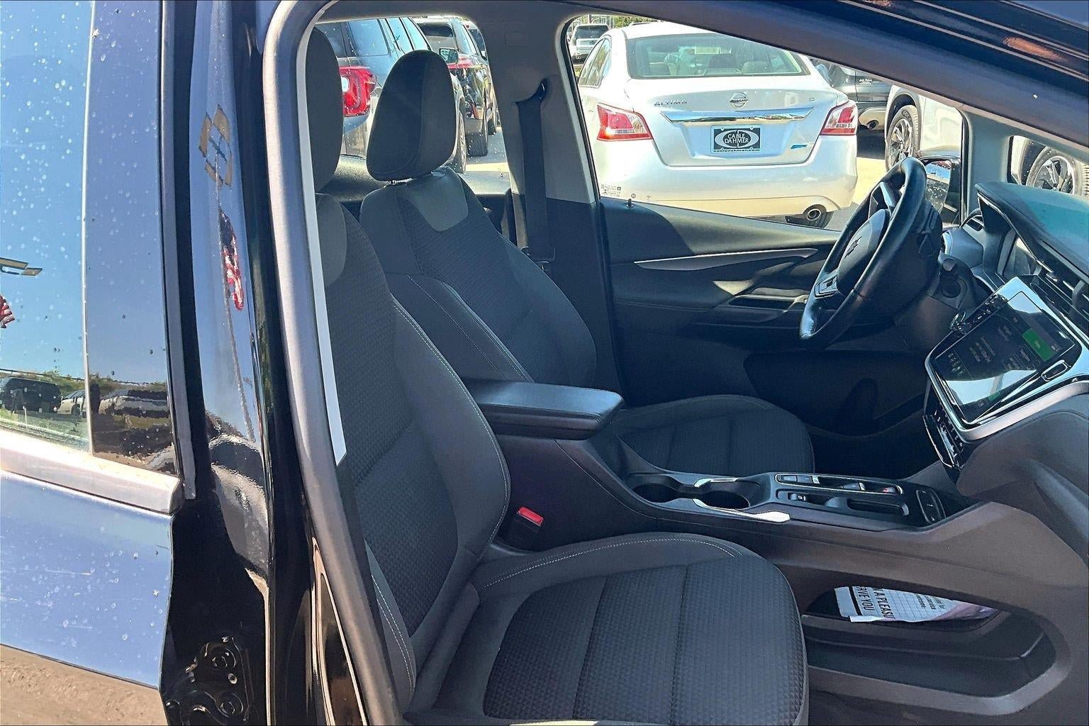 Used 2022 Chevrolet Bolt LT FWD image 7