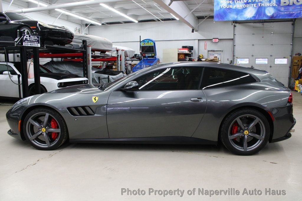 Used 2017 Ferrari GTC4Lusso AWD/4WD image 4