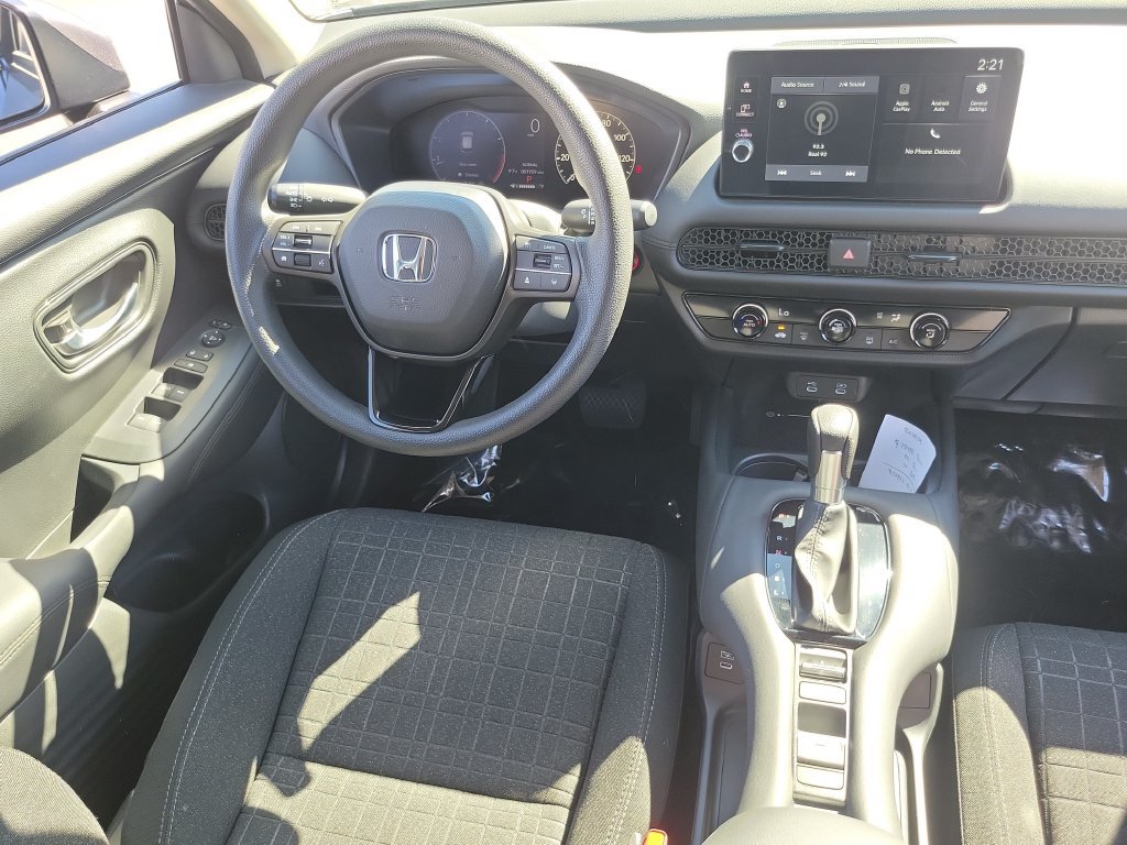 Used 2027 Honda HR-V LX image 11