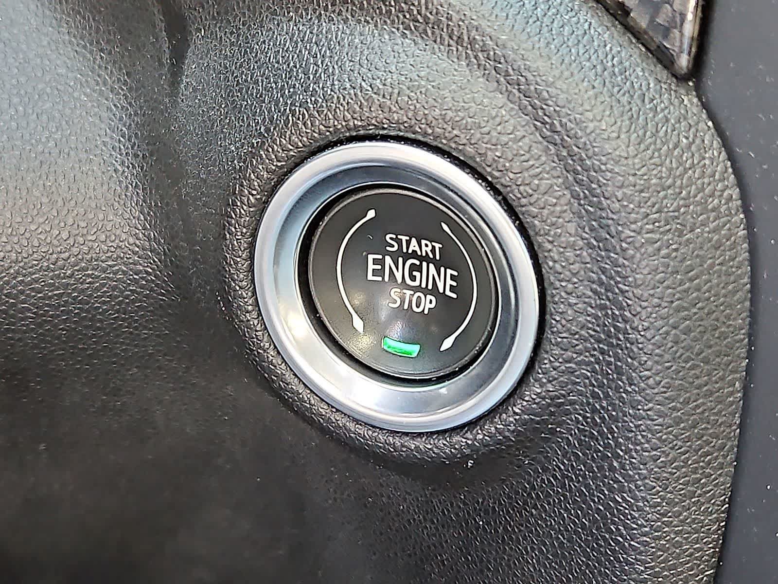 Used 2020 Chevrolet Silverado 1500 LTZ w/ LTZ Plus Package AWD/4WD image 23