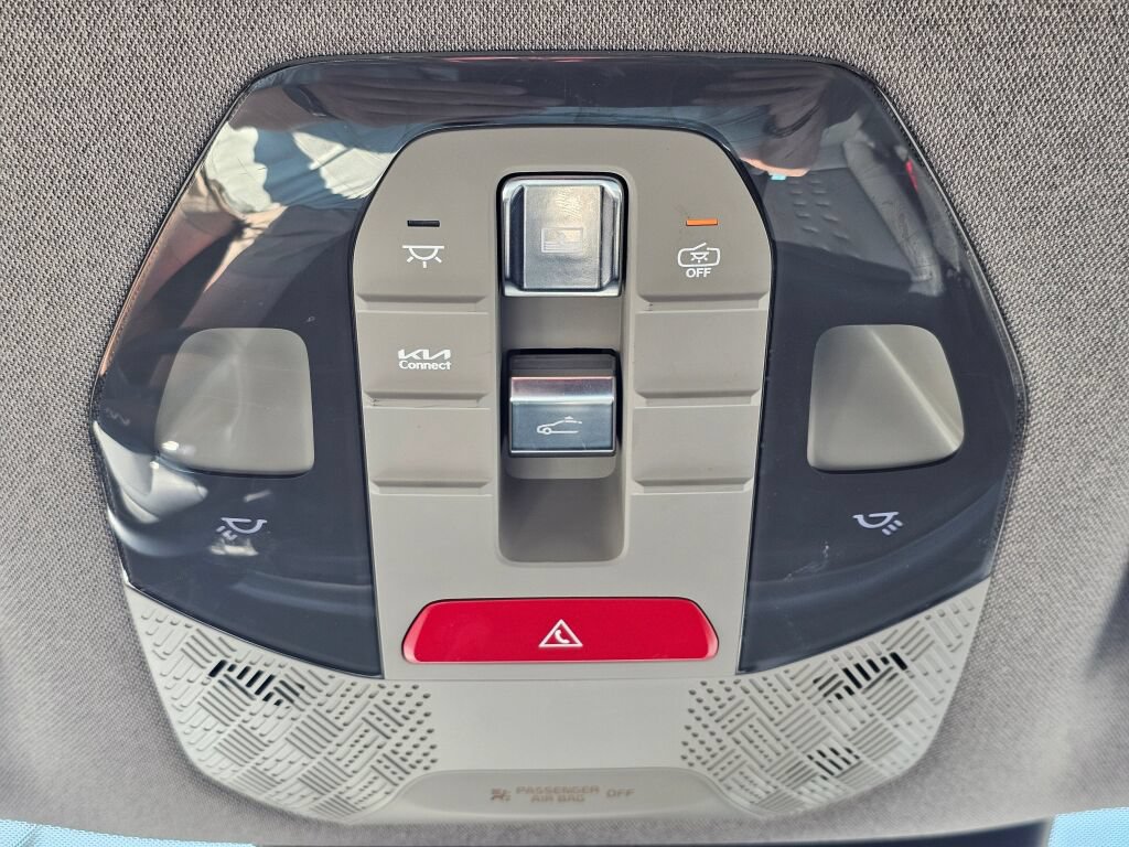 Certified 2024 Kia EV9 Wind AWD/4WD image 19