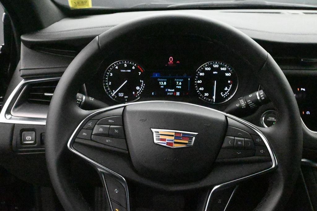 Used 2026 Cadillac XT5 Luxury AWD/4WD image 9