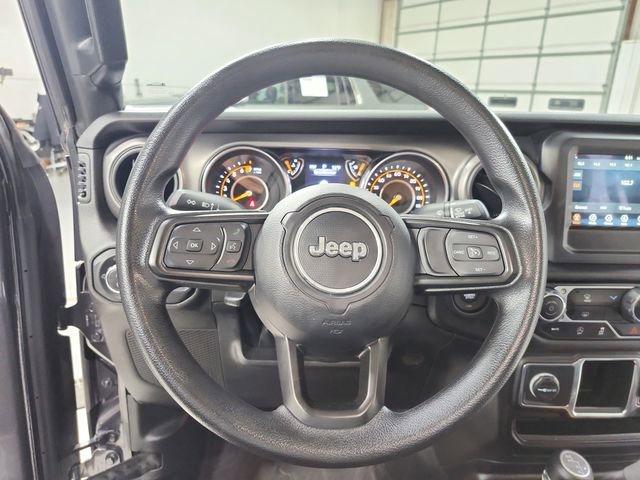 Used 2023 Jeep Gladiator Sport AWD/4WD image 21