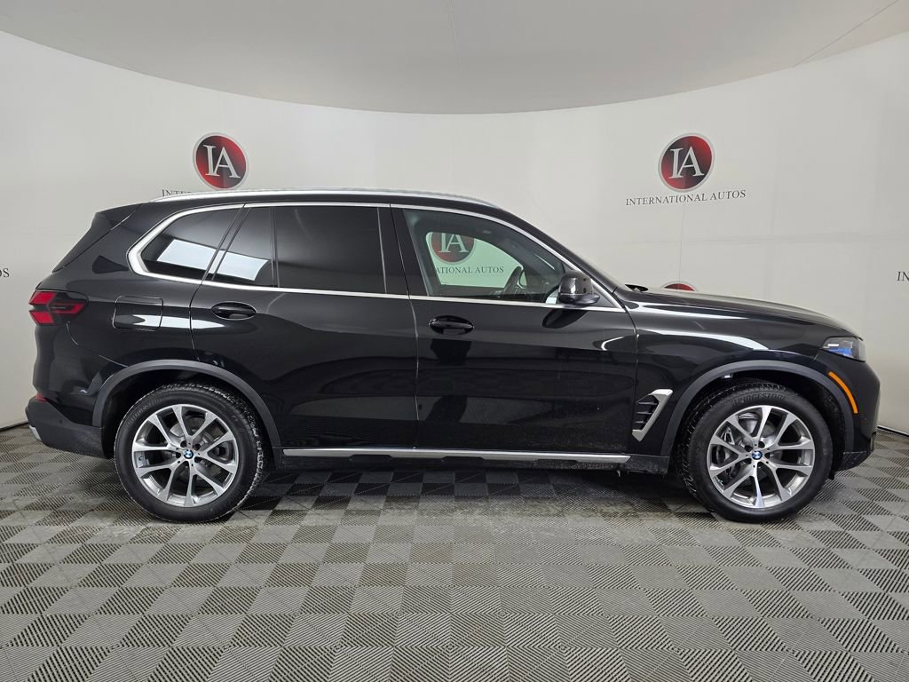 New 2026 BMW X5 xDrive40i image 3