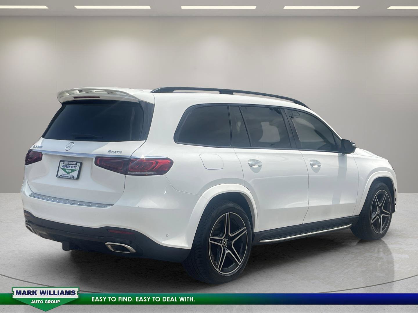Used 2023 Mercedes-Benz GLS 580 4MATIC image 3