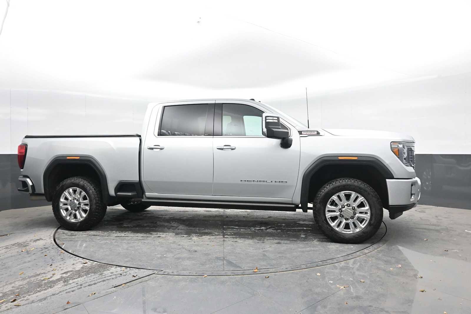 Used 2022 GMC Sierra 3500 Denali w/ Denali Ultimate Package image 7