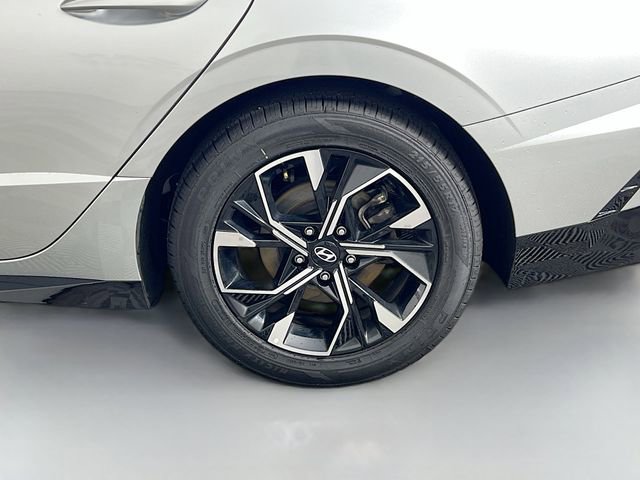 Used 2025 Hyundai Sonata SEL FWD image 35