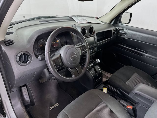 Used 2017 Jeep Patriot Latitude image 13