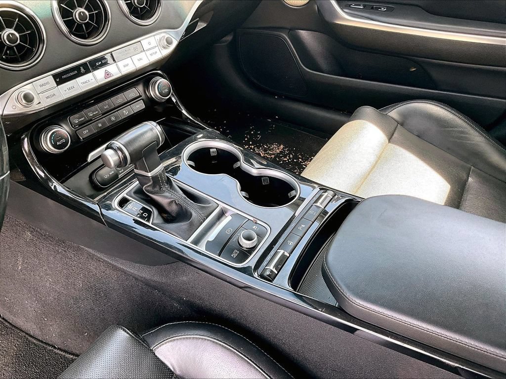 Used 2018 Kia Stinger Premium w/ Paint Protection Package AWD/4WD image 15
