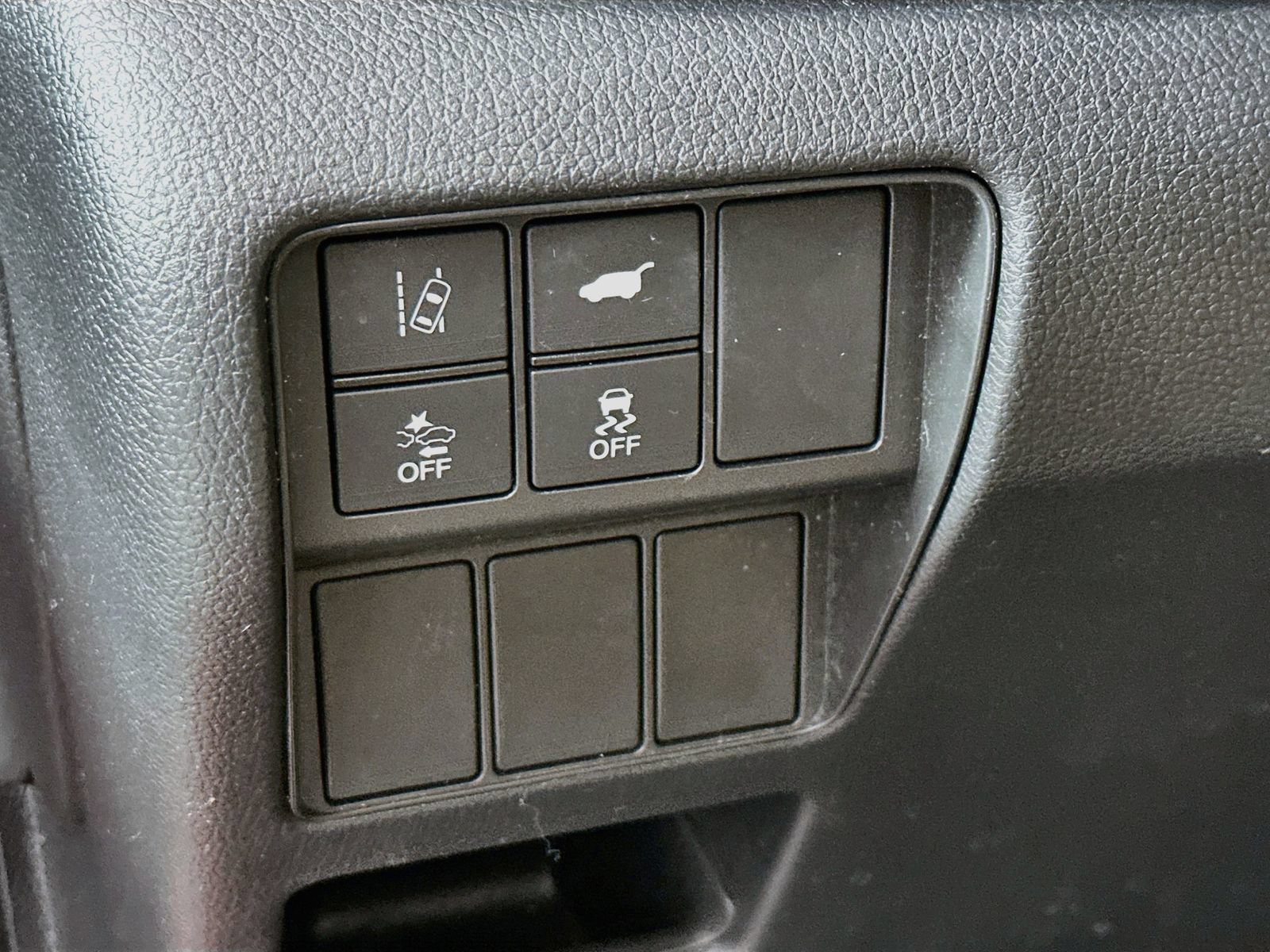 Used 2017 Honda CR-V Touring image 11