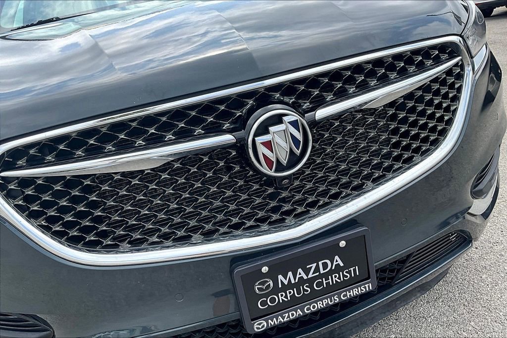 Used 2020 Buick Enclave Avenir w/ Avenir Technology Package AWD/4WD image 34