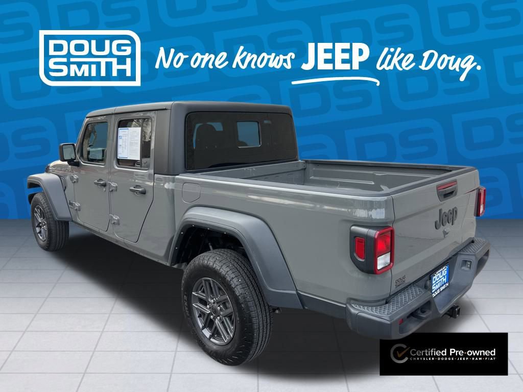 Certified 2023 Jeep Gladiator Sport image 5
