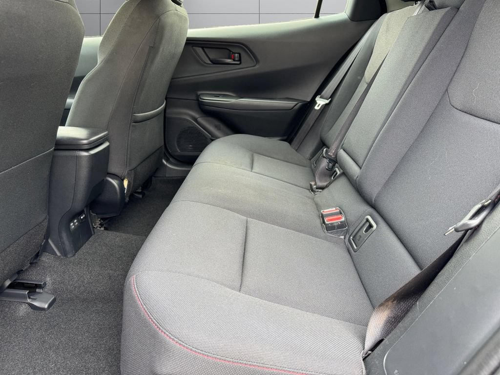 Used 2024 Toyota Prius Prime FWD image 16