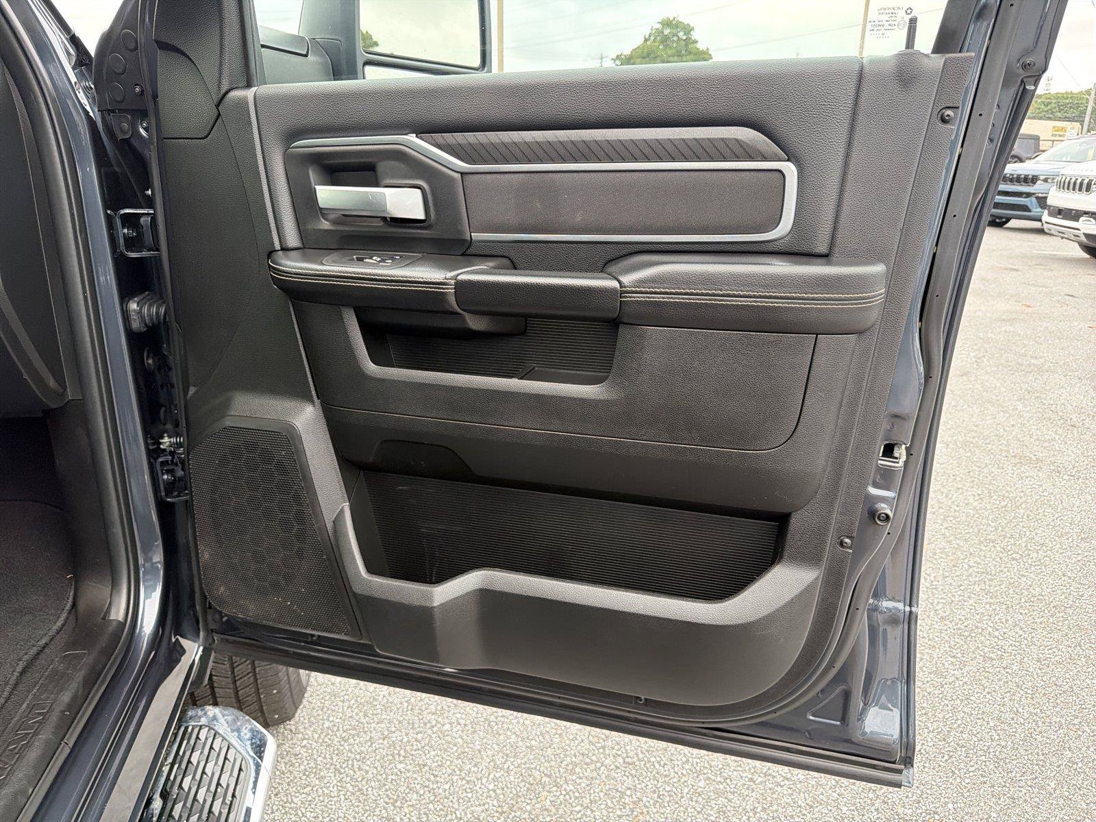 Used 2026 RAM 2500 Big Horn AWD/4WD image 13