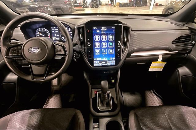Used 2025 Subaru Forester Premium image 15