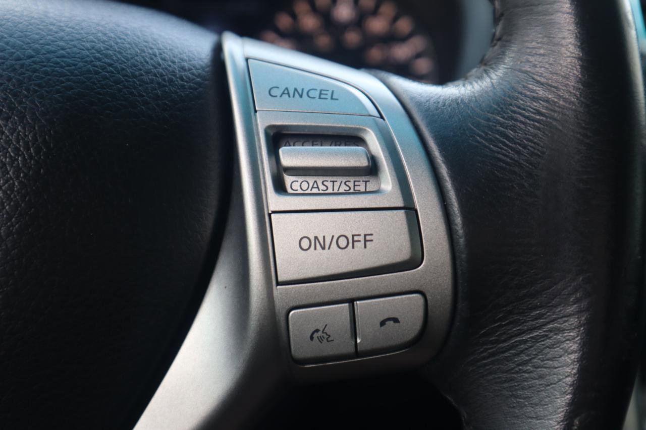 Used 2015 Nissan Altima 2.5 SV FWD image 60