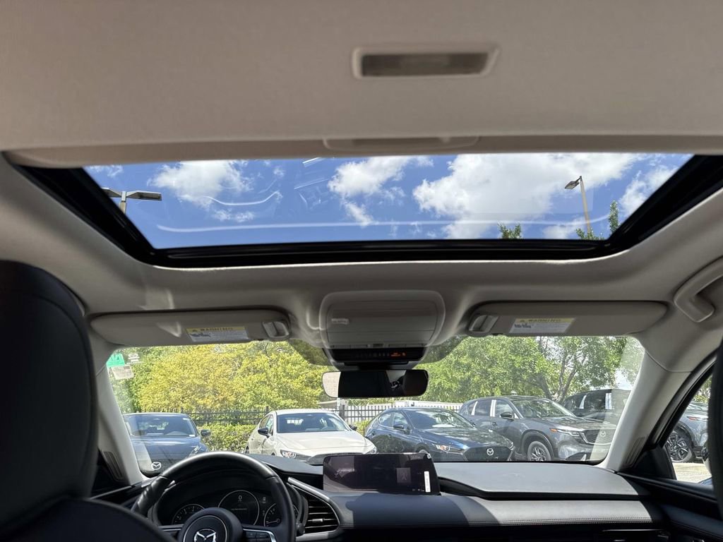 Certified 2025 MAZDA MAZDA3 2.5 Turbo Sedan w/Premium Plus image 24